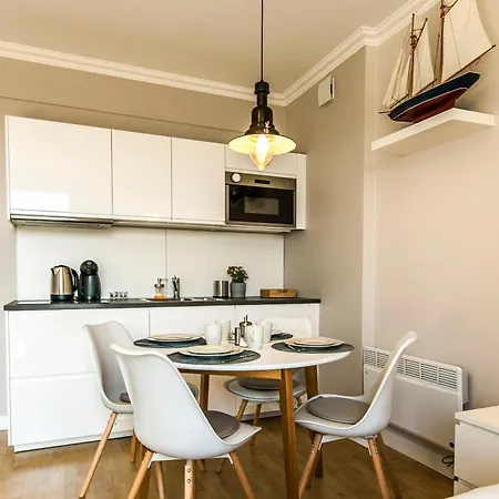 Uroczy Z Parkingiem * Sopot