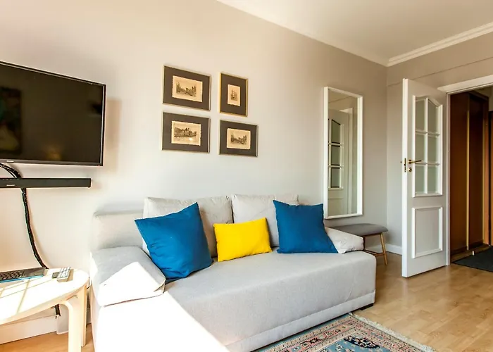 Uroczy Z Parkingiem 索波特