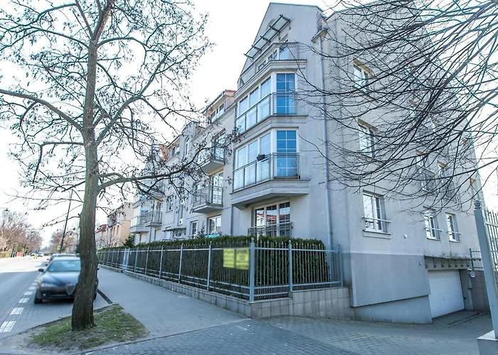 Uroczy Z Parkingiem 公寓 *