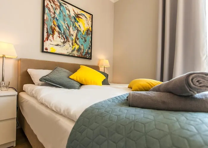 Uroczy Z Parkingiem 公寓